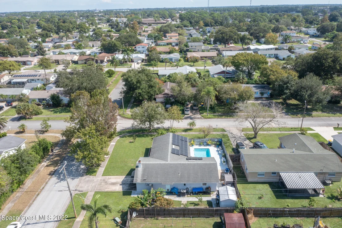 Photo of 1051 Fenway Drive