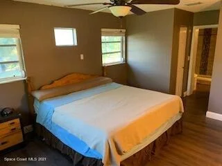 Photo of 1298 Hollywood Drive