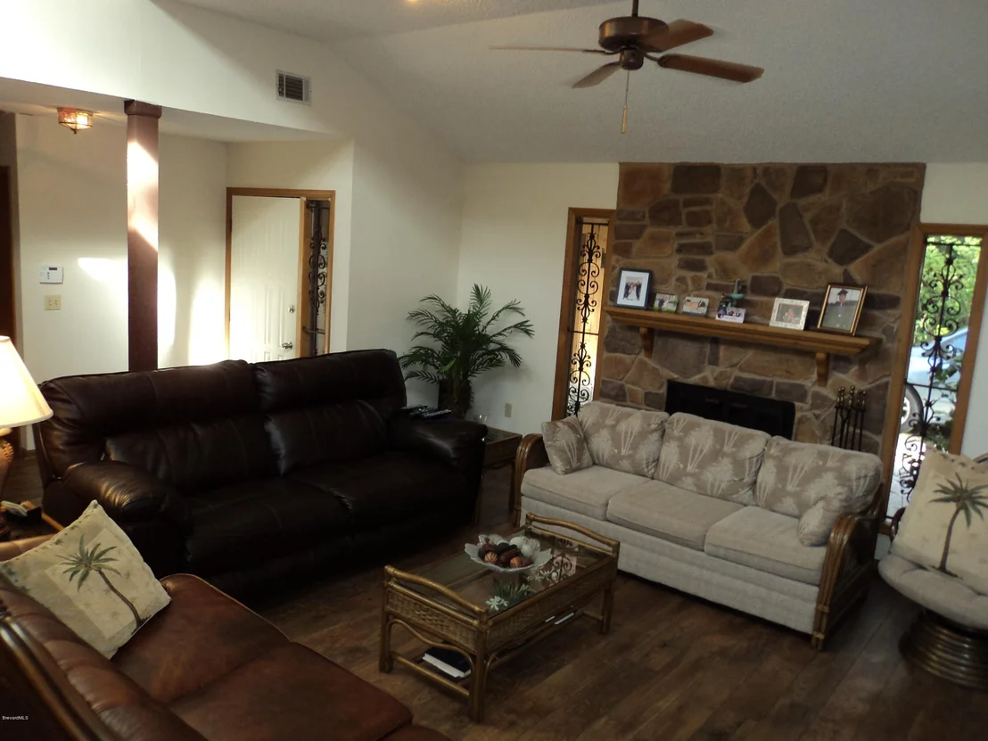 Photo of 3390 Kent Drive