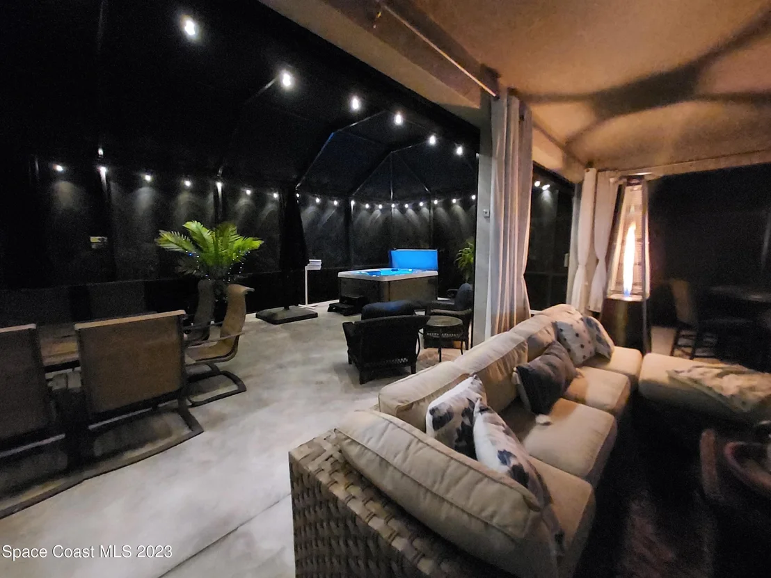 Photo of 6952 Keplar Drive