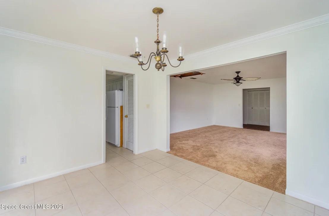 Photo of 945 Waialae Circle NE