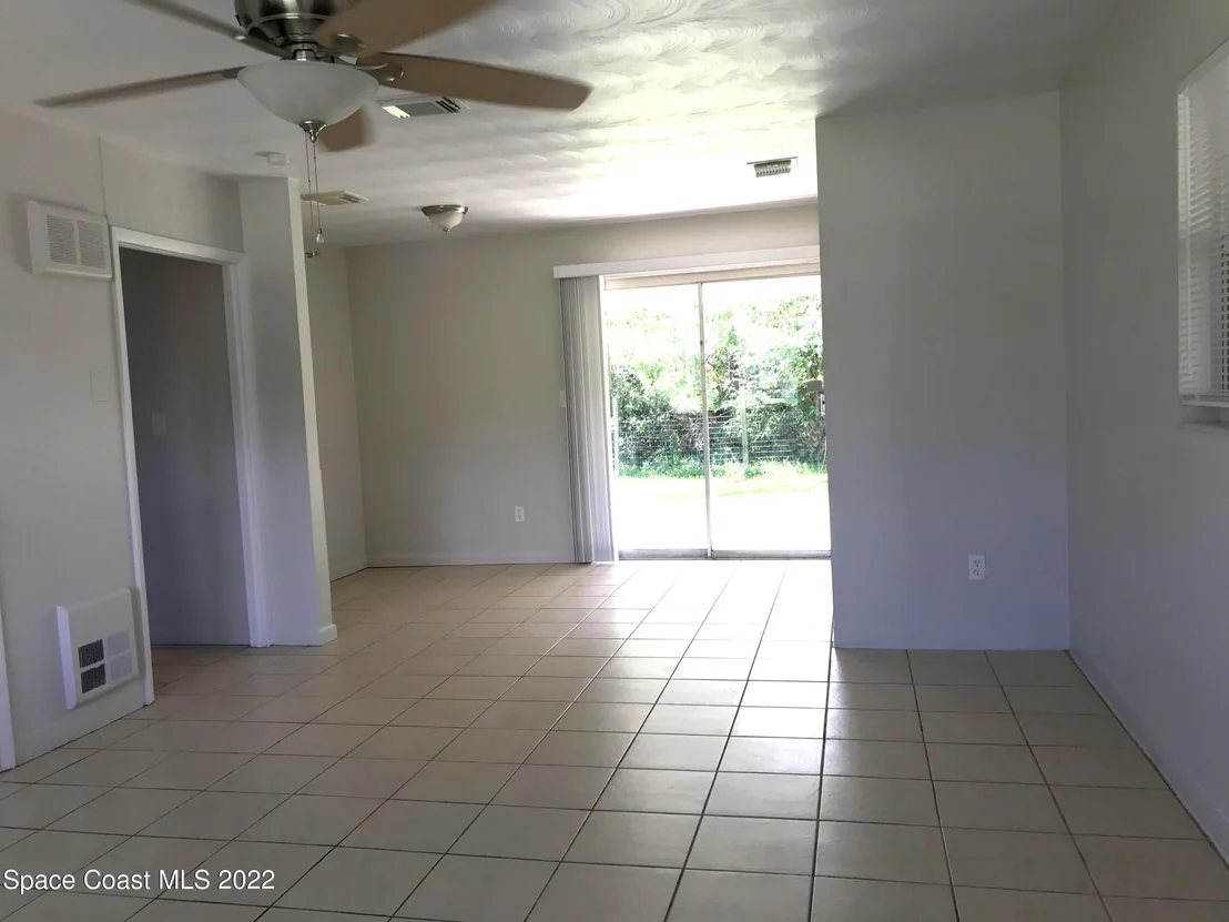 Photo of 2519 Stratford Drive