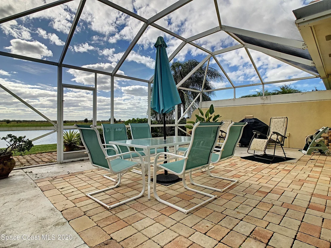 Photo of 3493 Hyperion Way SE