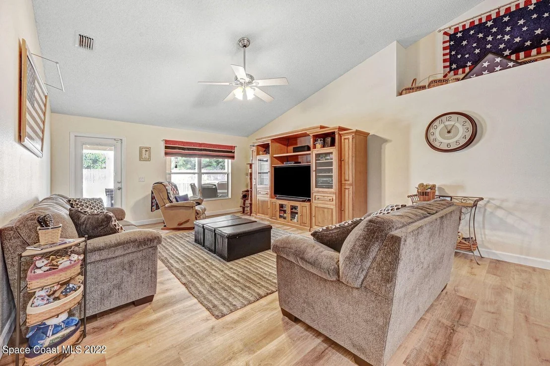 Photo of 1080 Kingfisher Way