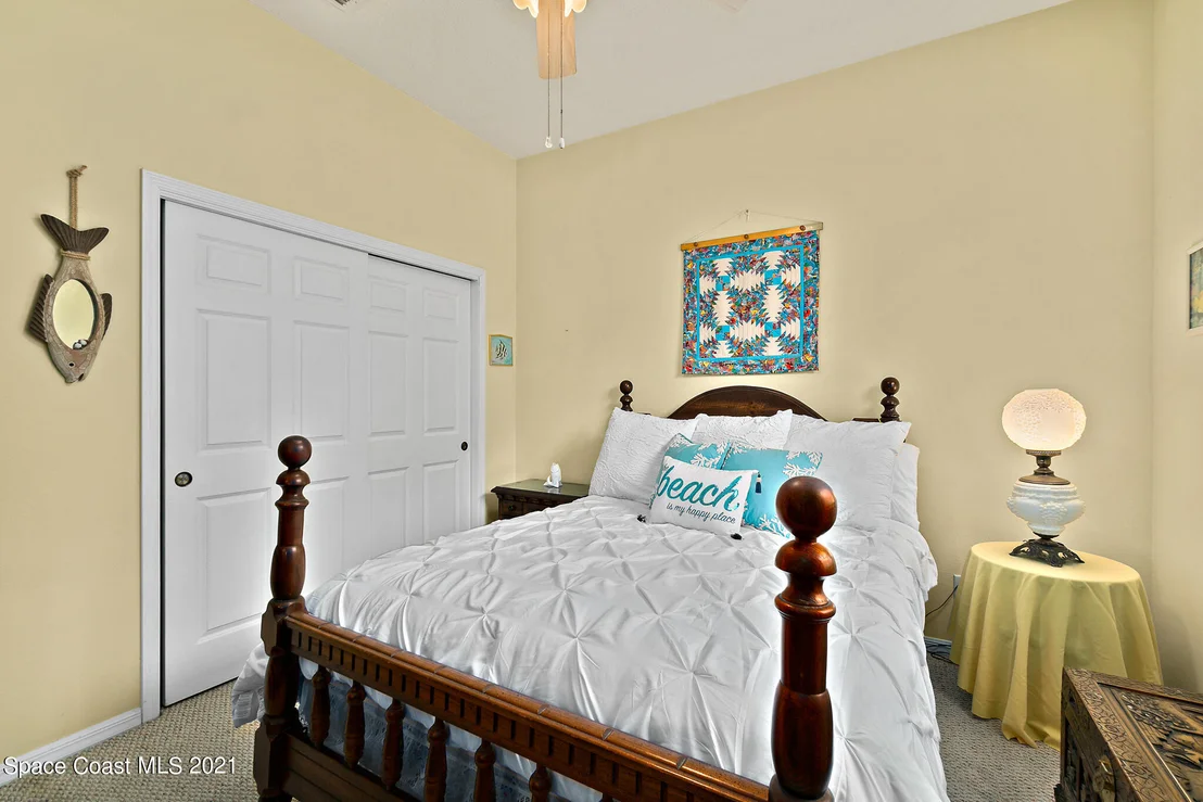 Photo of 5467 Solway Drive