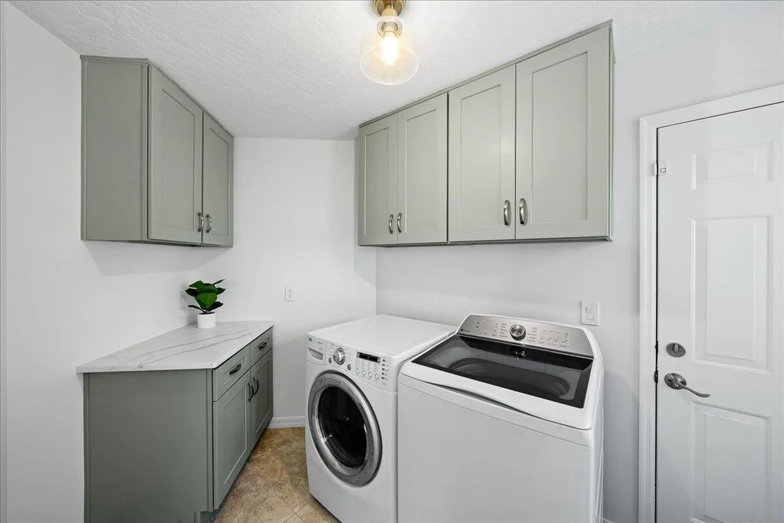 Photo of 3974 Saint Armens Circle