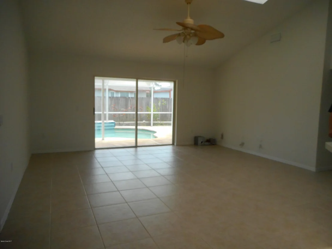 Photo of 1225 Meadow Lake Road