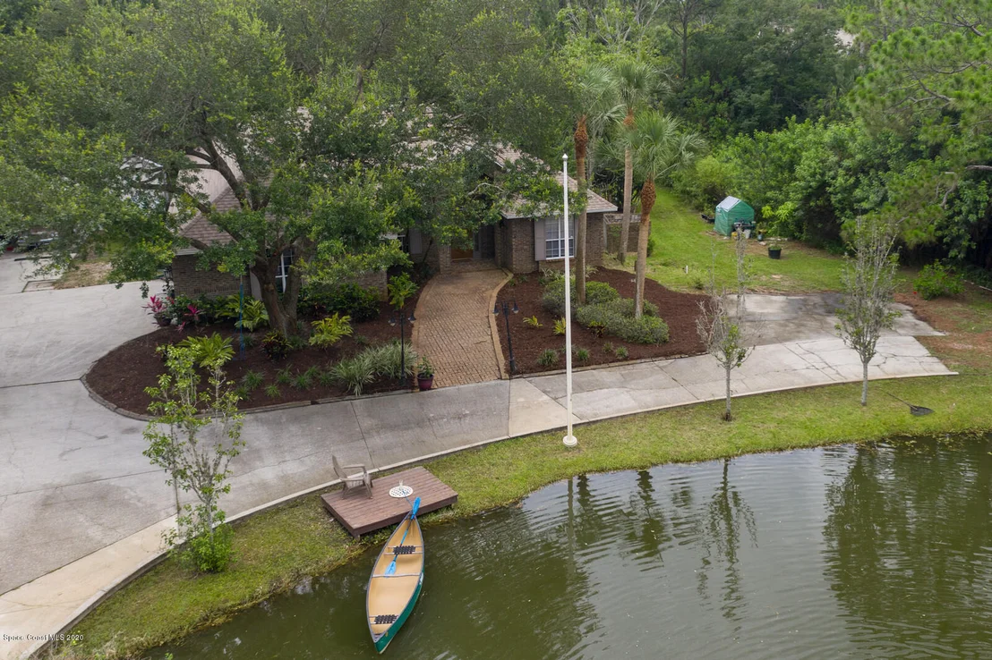 Photo of 4935 Shade Tree Street
