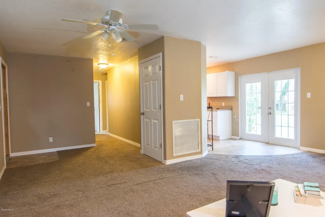 Photo of 2135 Wilson Lane