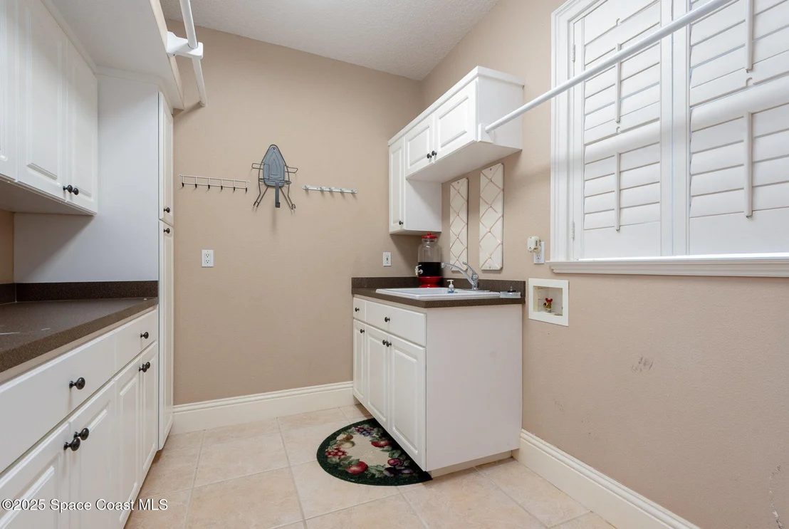 Photo of 1175 Tuckaway Drive