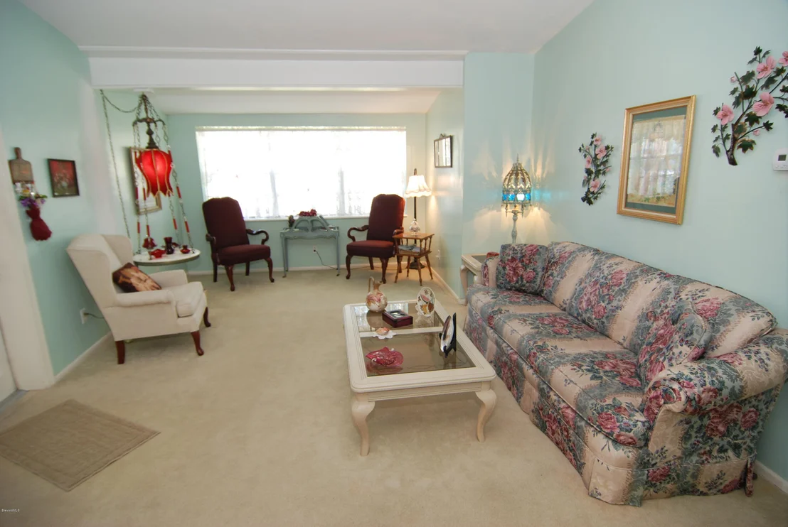 Photo of 311 Avenida De La Vista