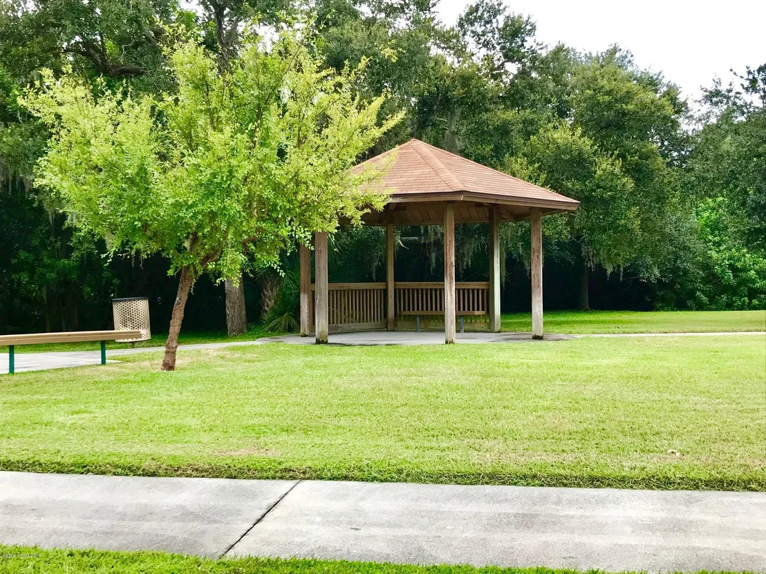 Photo of 462 Cressa Circle