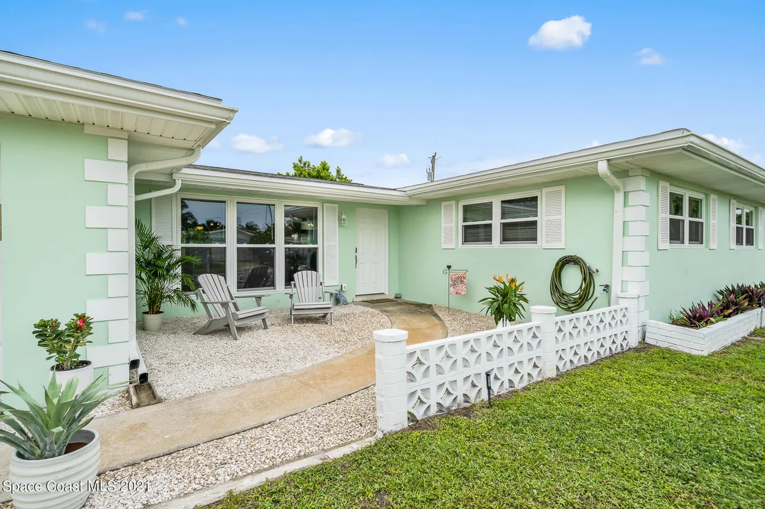 Photo of 1255 Seminole Drive