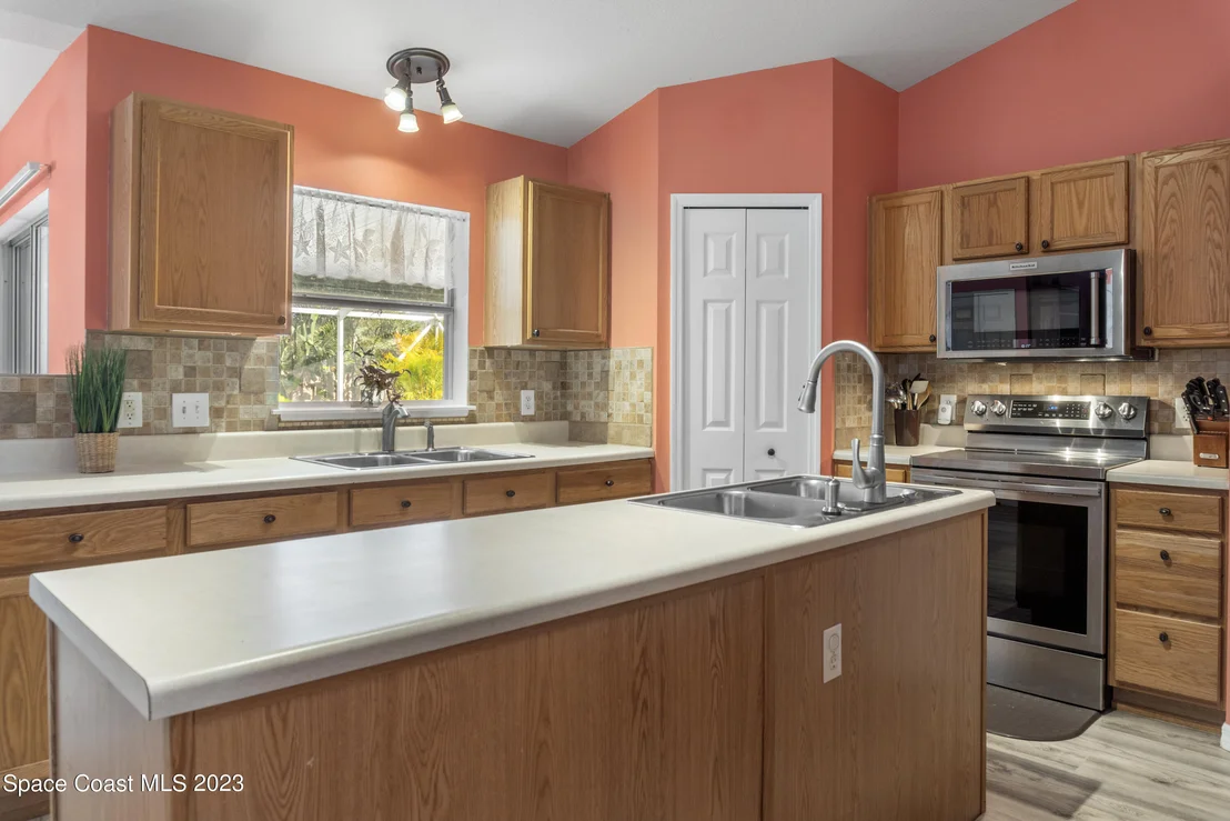 Photo of 401 Caravan Terrace