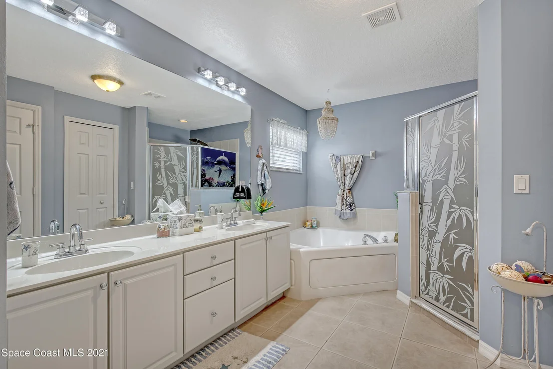 Photo of 3820 Waterford Drive