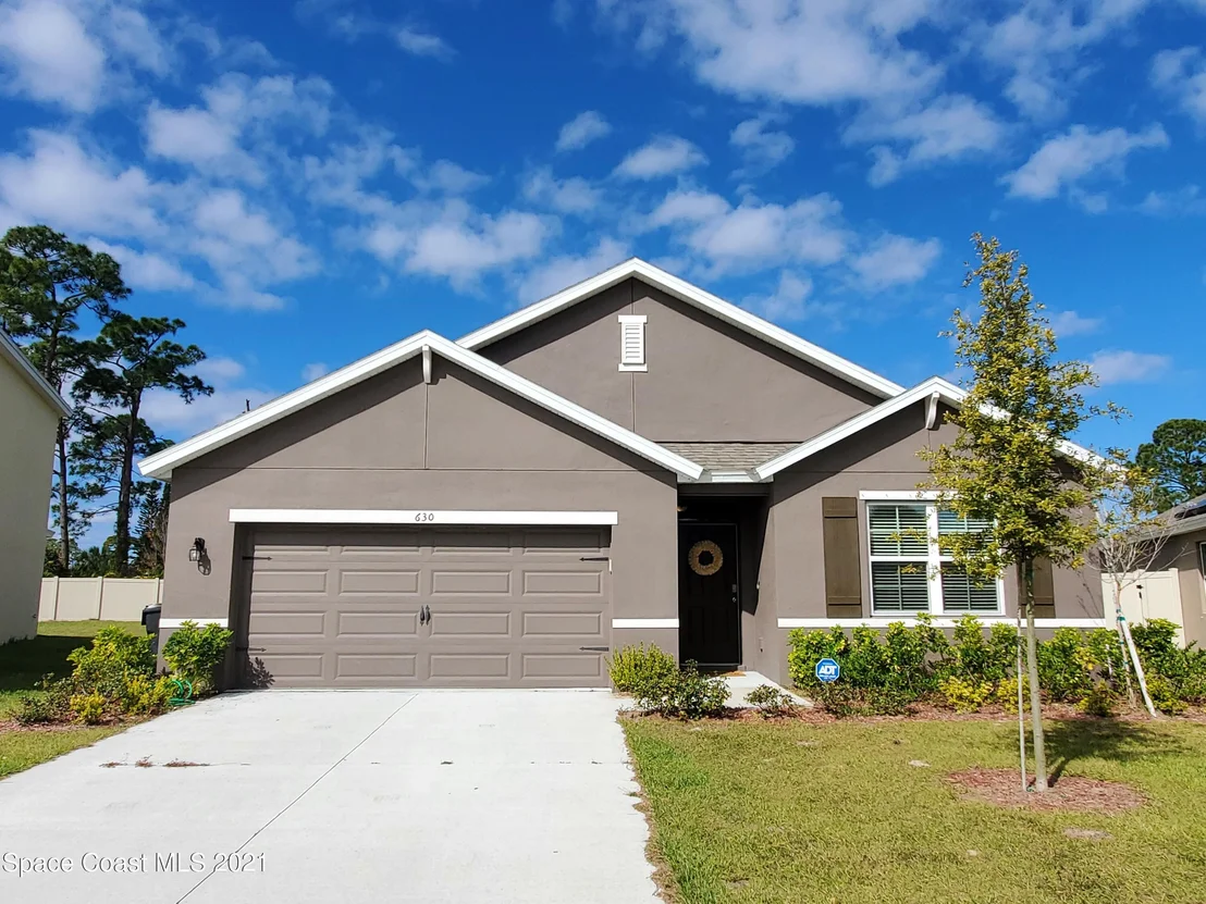 Photo of 630 Forest Trace Circle