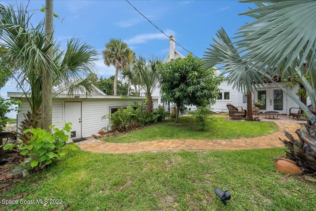 Photo of 2915 N Indian River Drive