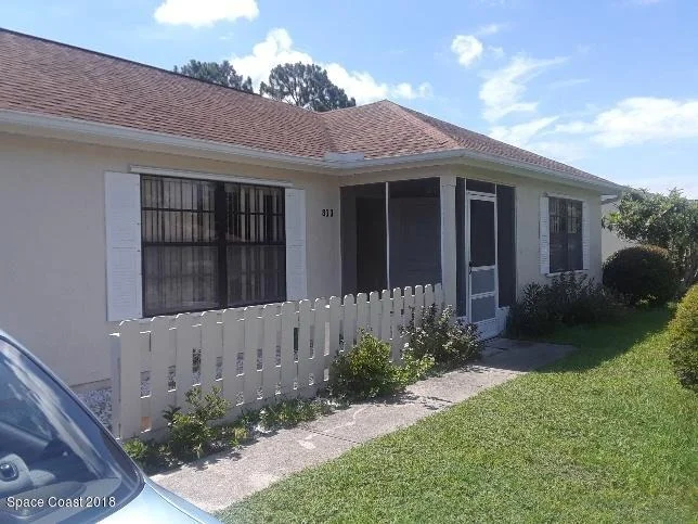 Photo of 830 Seven Gables Circle SE
