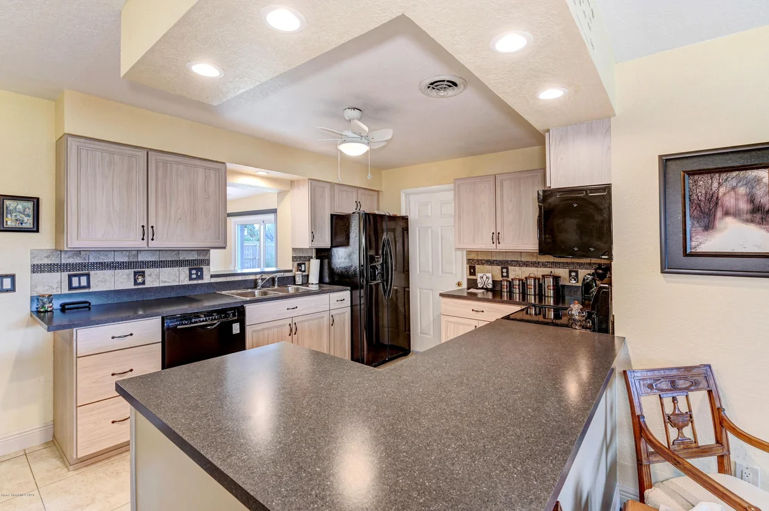 Photo of 992 Cardon Drive