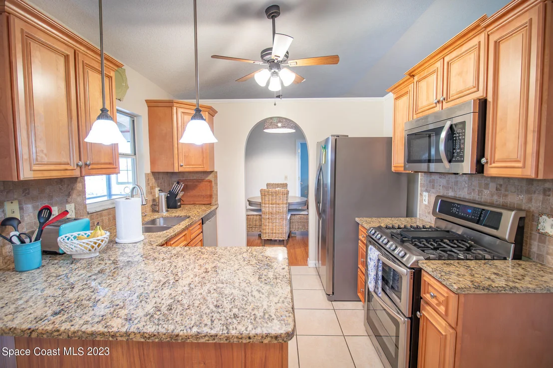 Photo of 4290 Silver Lake Drive