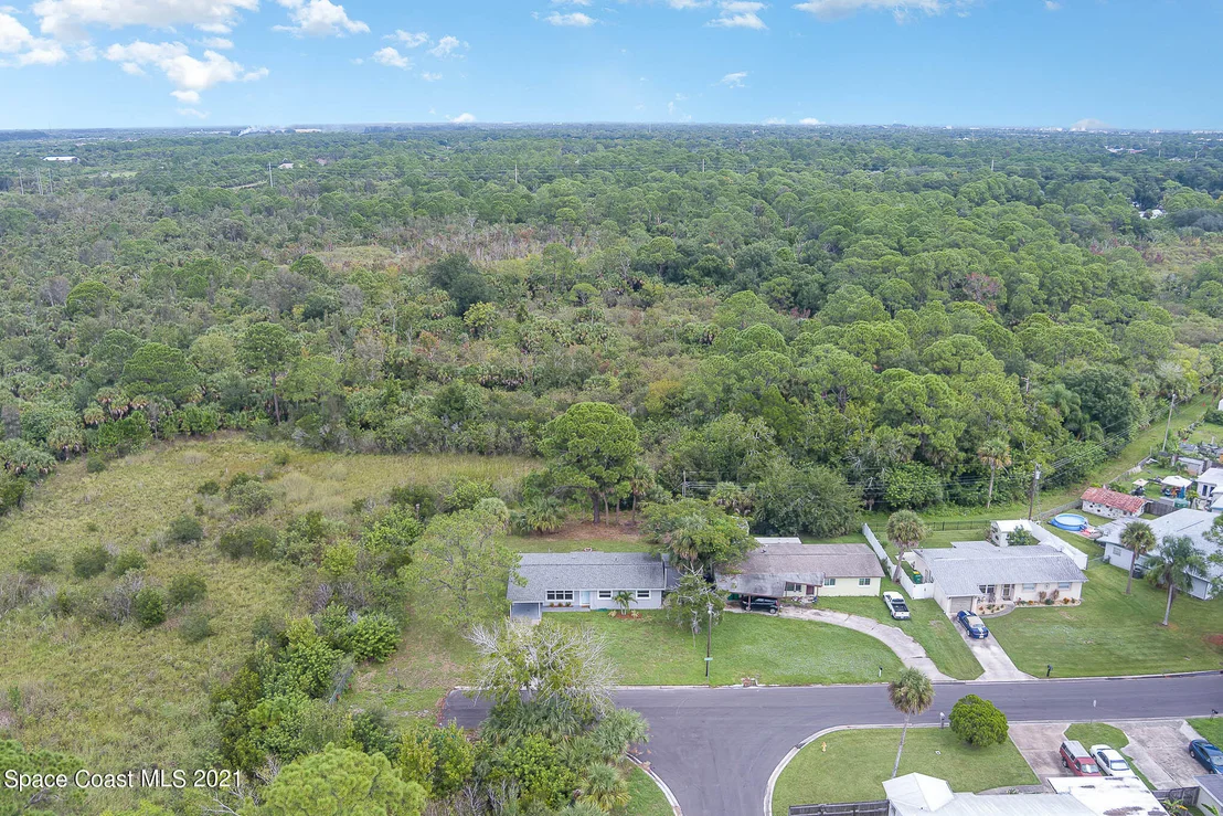 Photo of 2947 Shepard Drive