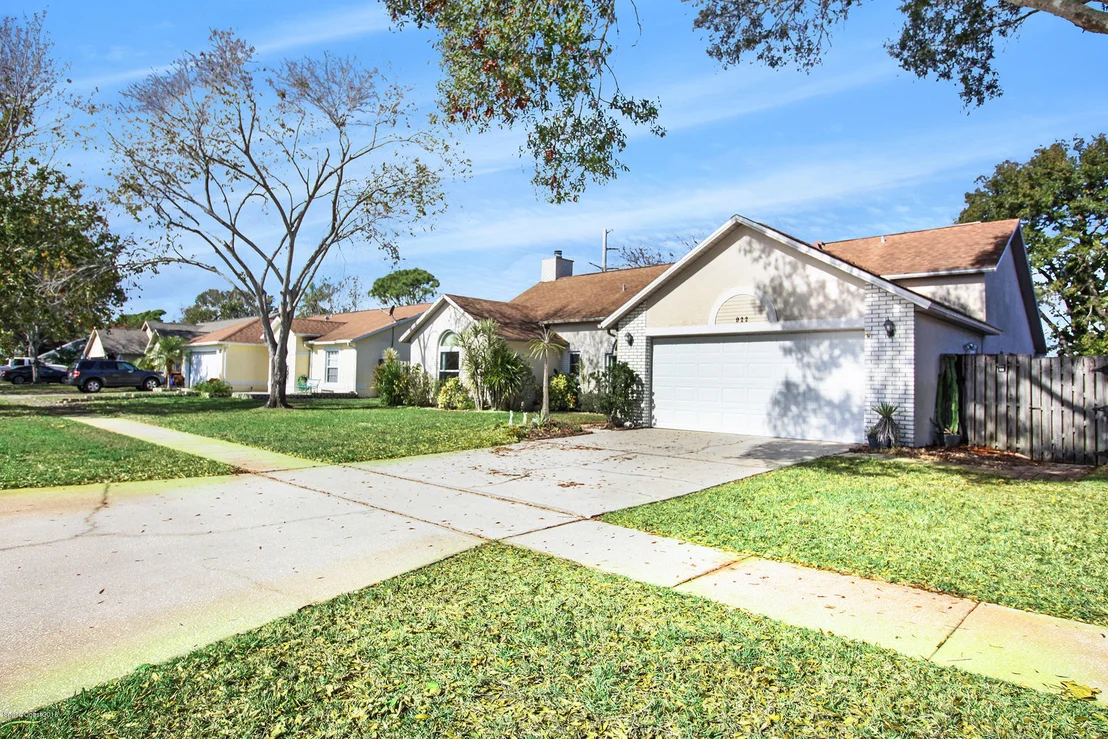 Photo of 922 Jamestown Drive