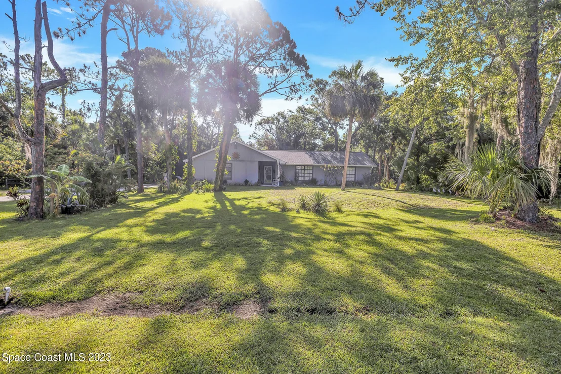 Photo of 2365 Homestead Lane