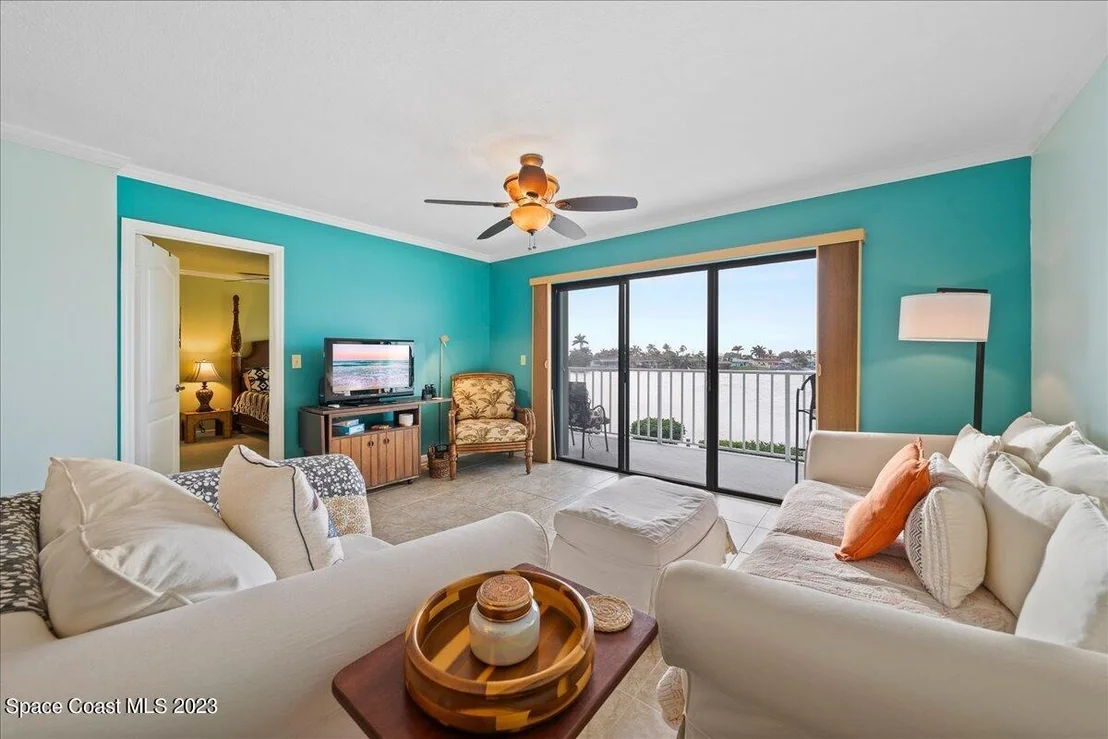 Photo of Unit 2202 at 1750 Commodore Boulevard