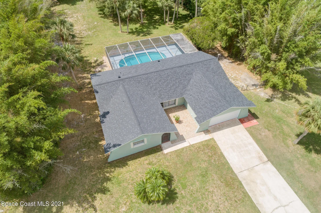 Photo of 1980 Michels Drive NE