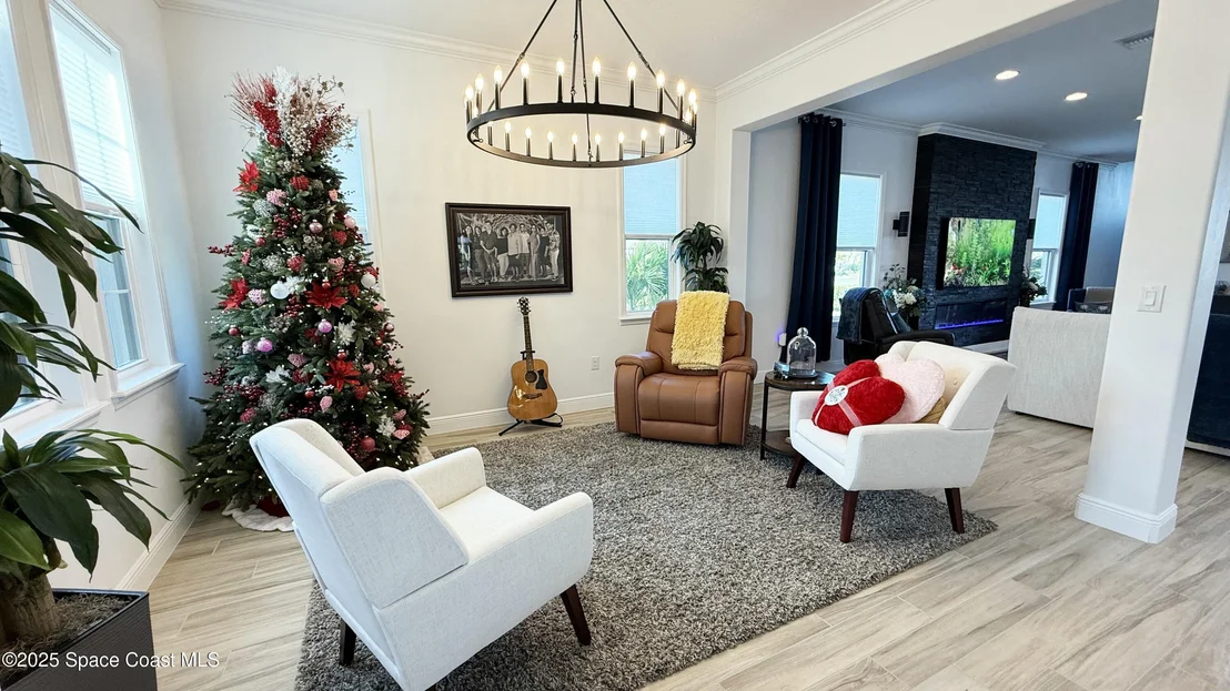 Photo of 8105 Lyside Drive