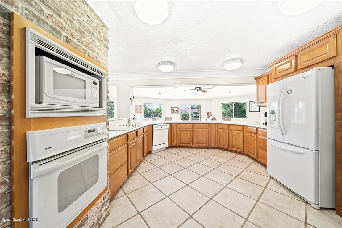 Photo of 2359 Brookside Way