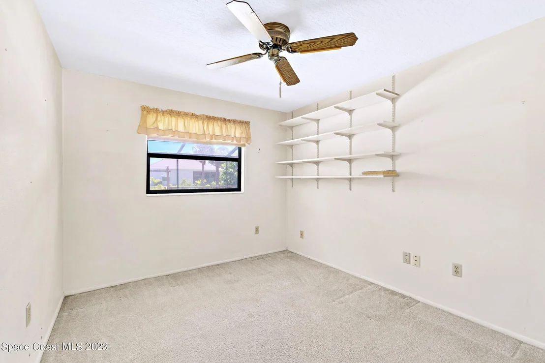Photo of 899 Jefferson Road