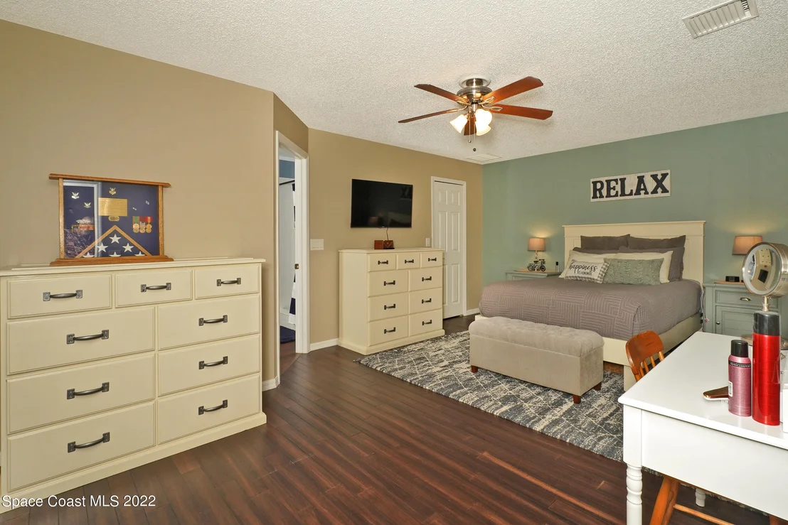 Photo of 6035 Adele Street