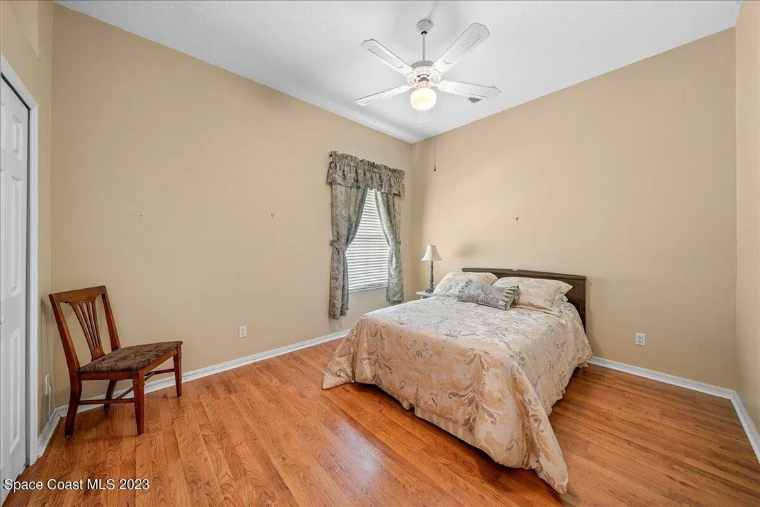 Photo of 369 Lake Victoria Circle