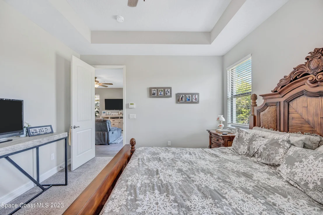 Photo of 7338 Bluemink Lane