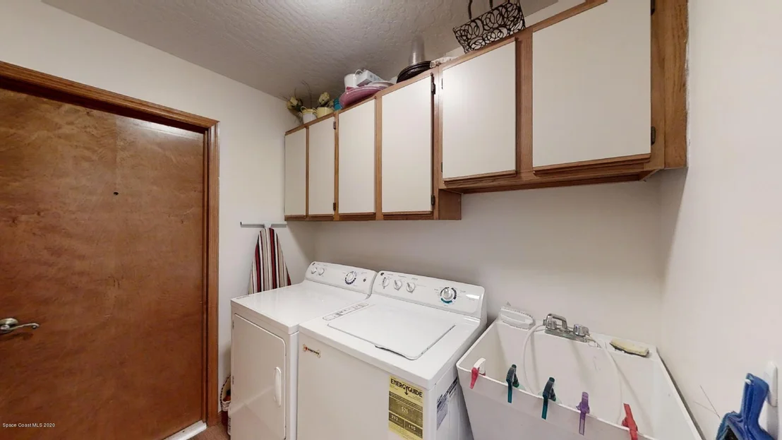 Photo of 1380 Silver Lake Drive