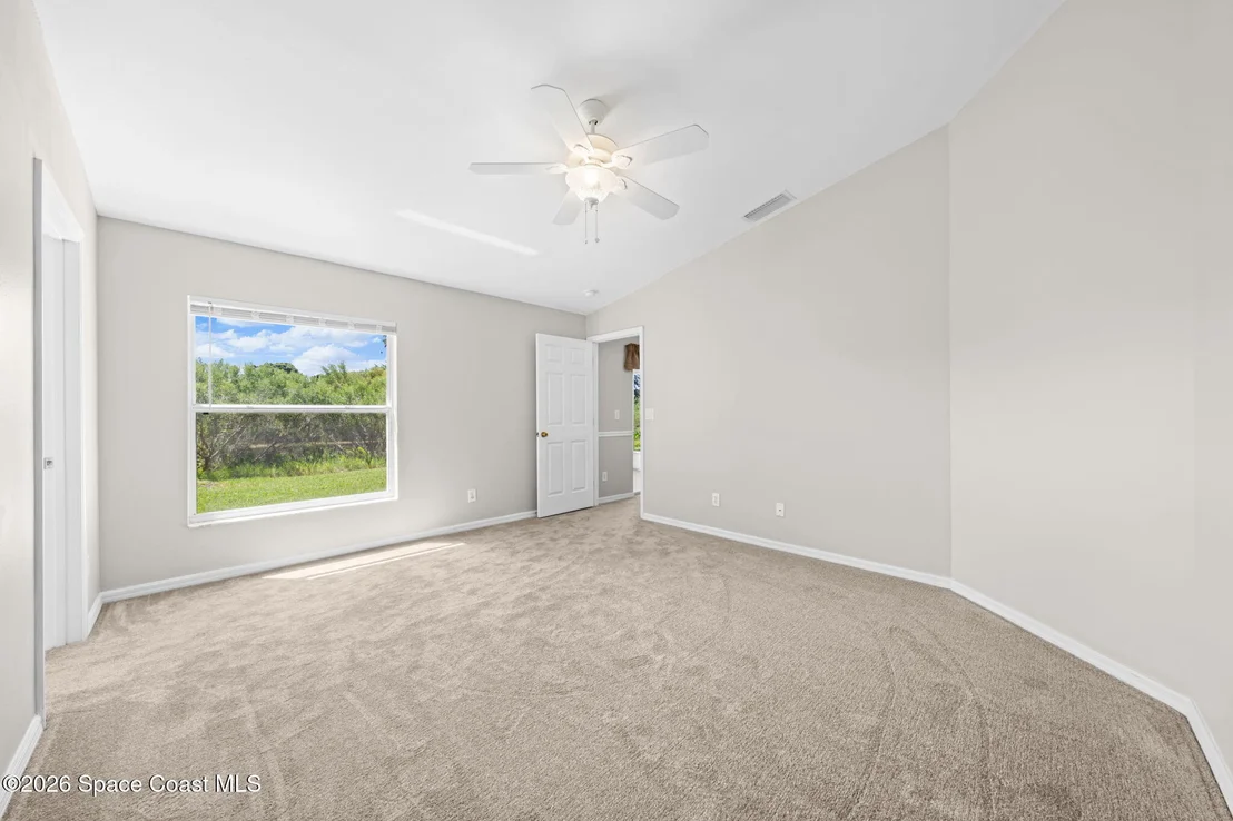Photo of 2087 Deercroft Drive