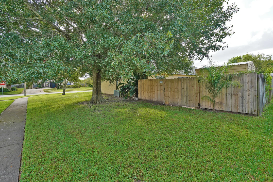 Photo of 939 Pine Baugh Street