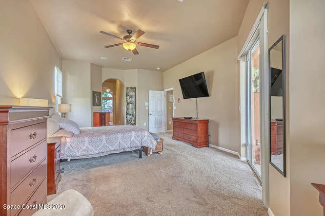 Photo of 195 Ridgemont Circle SE
