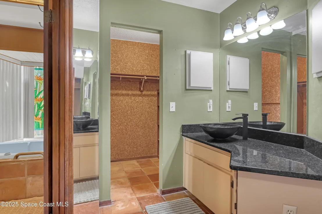 Photo of 235 Sand Dollar Road S