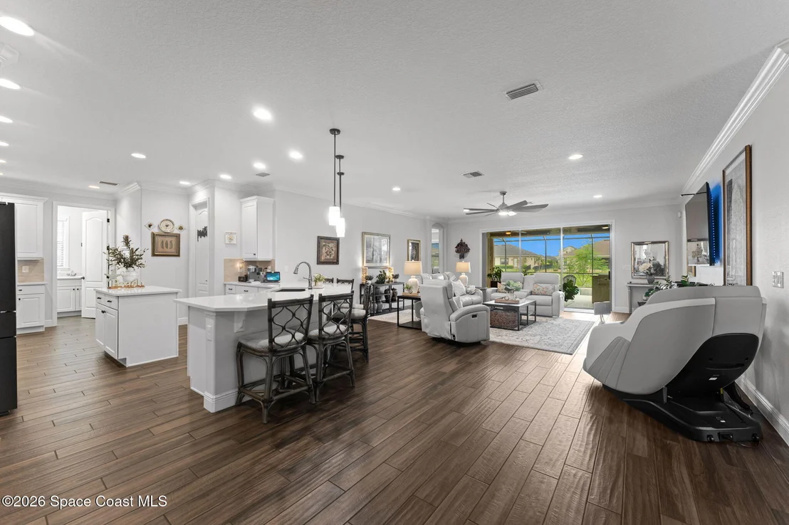 Photo of 8146 Stonecrest Drive