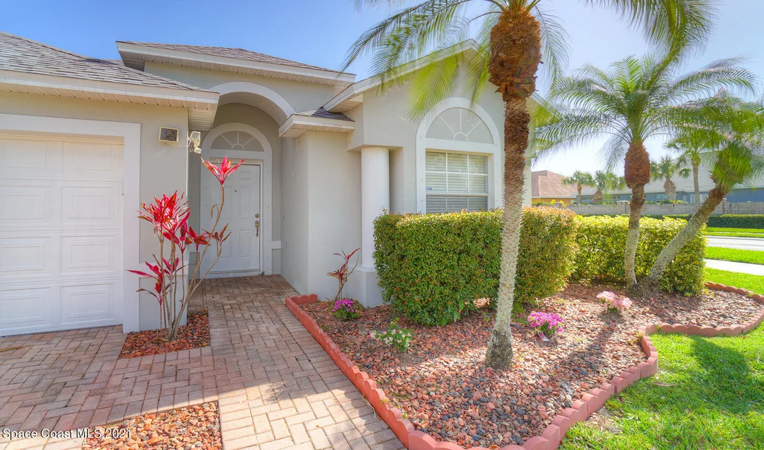 Photo of 5390 Somerville Drive