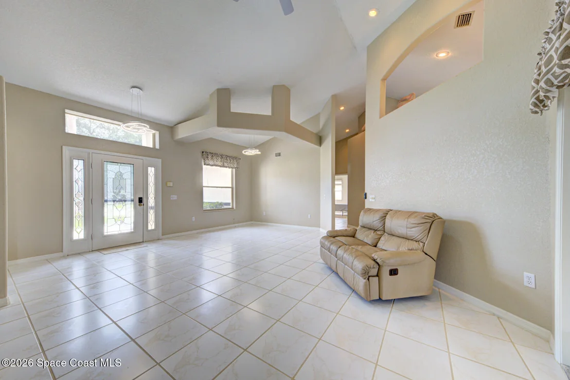 Photo of 4991 Falcon Boulevard