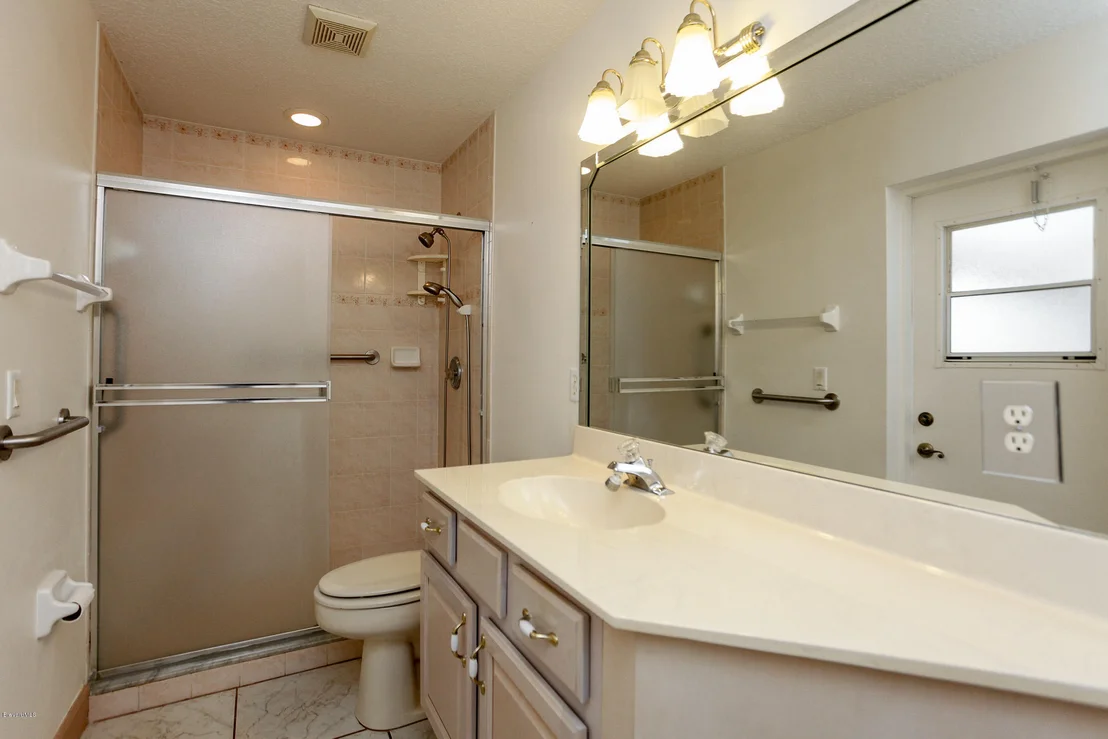 Photo of 5784 Newbury Circle