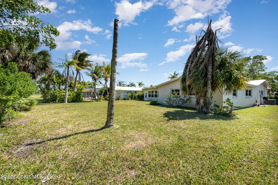 Photo of 458 Brightwaters Drive