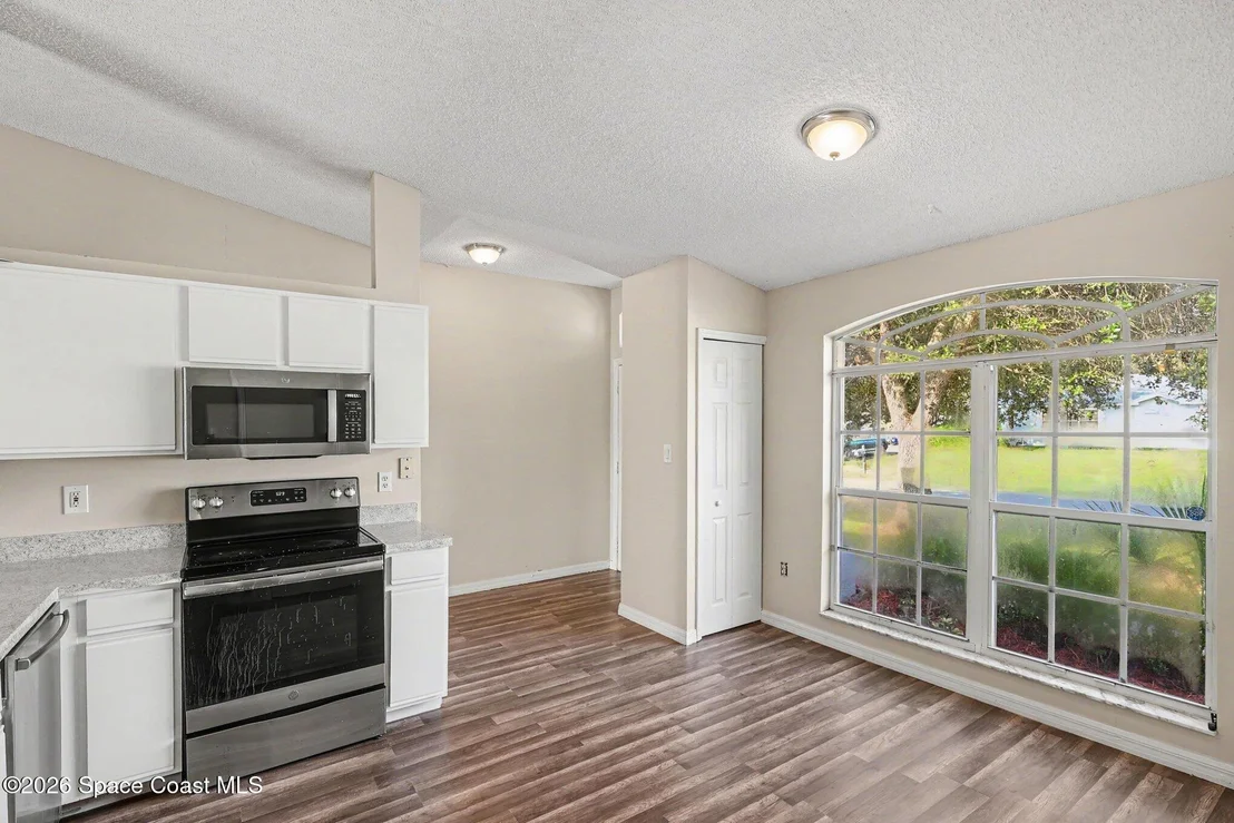 Photo of 5885 Baltimore Avenue