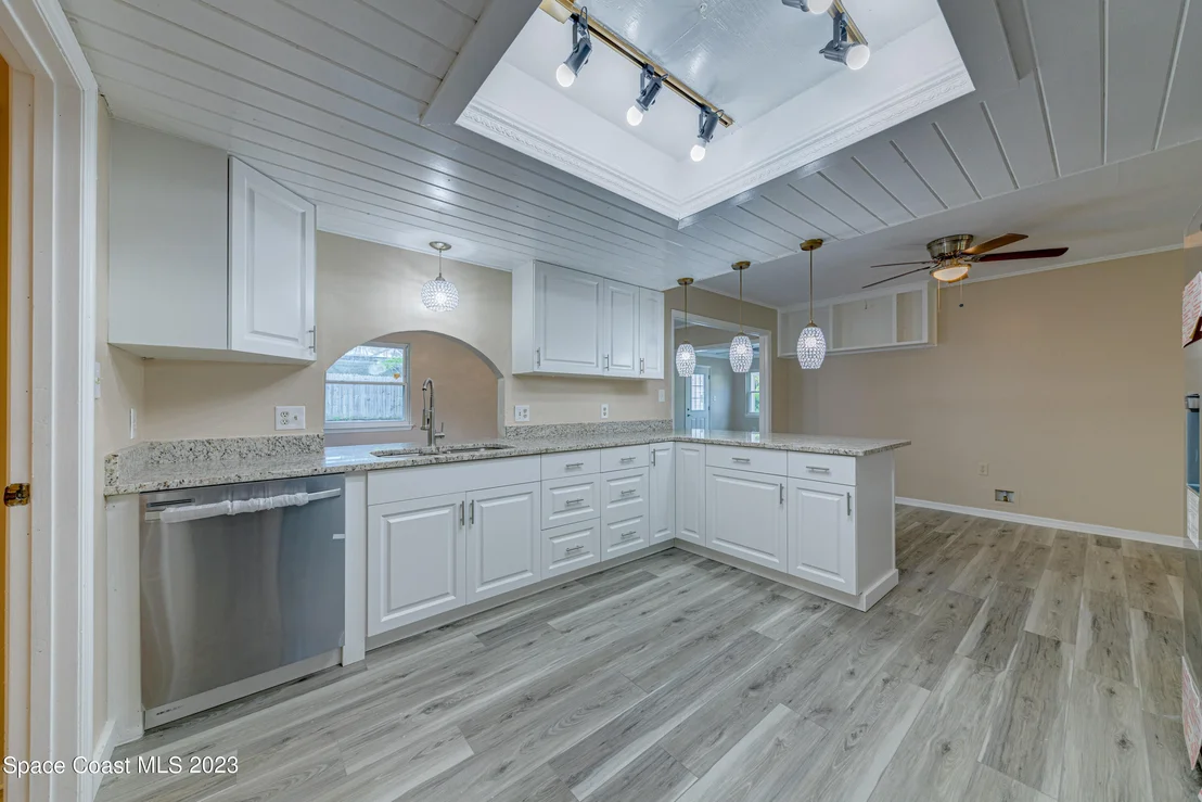 Photo of 6360 Arbor Avenue