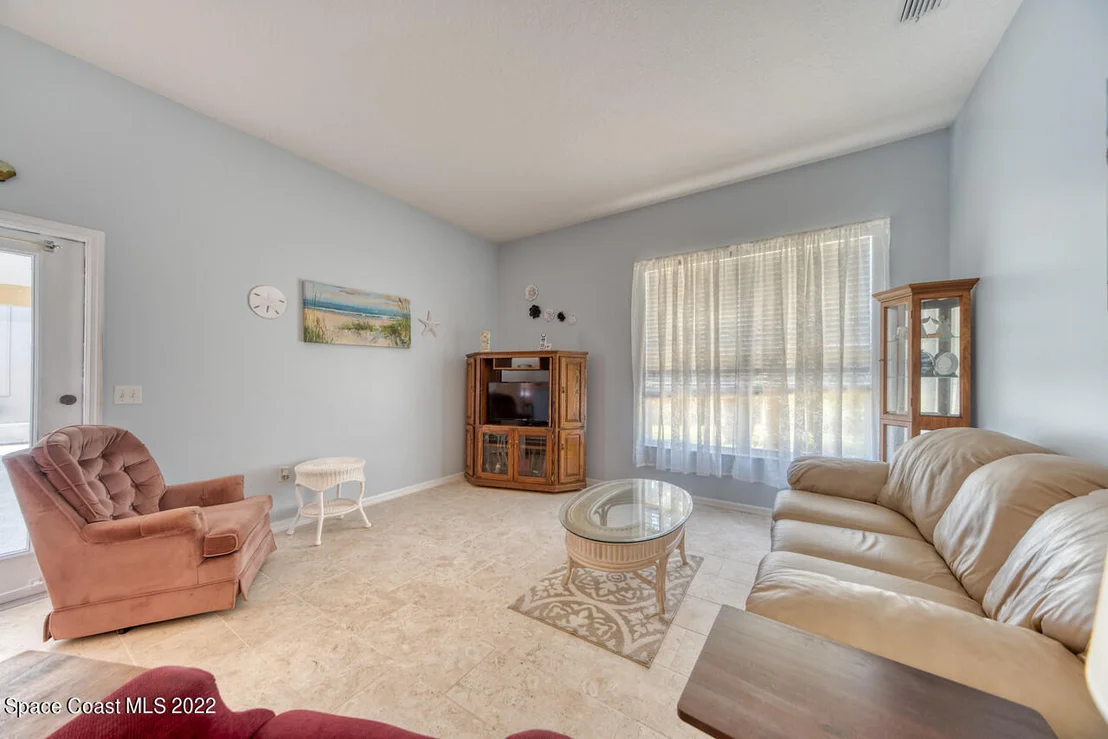 Photo of 4758 Alamanda Drive
