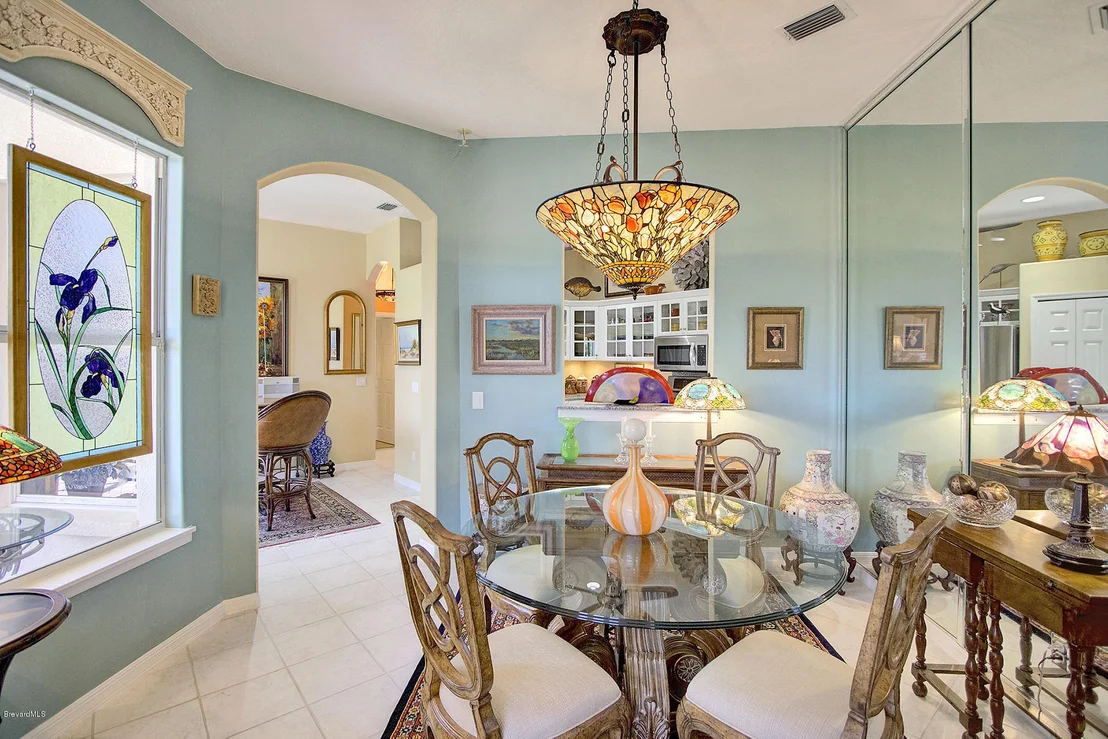 Photo of 931 Palm Brook Drive