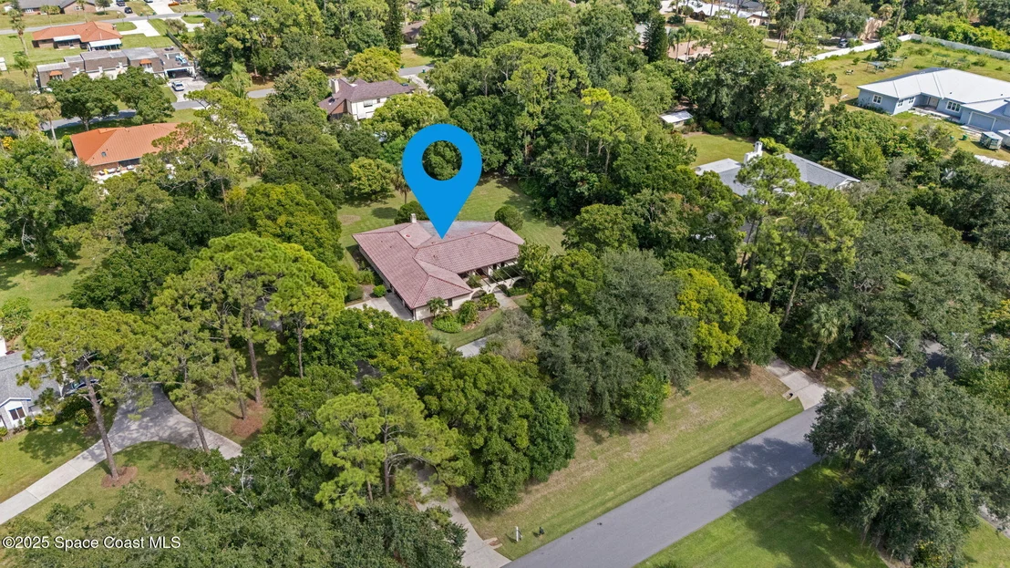 Photo of 1185 Ashlyn Drive